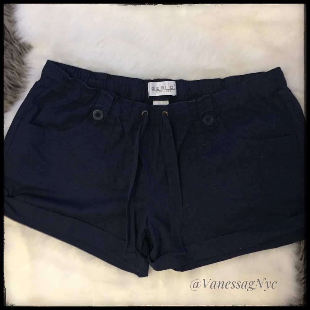 Geri C. Navy Blue Shorts Sz Medium